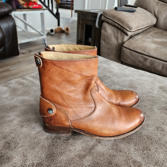 Frye Melisaa Button Short Leather Boots - Picture 4 of 7